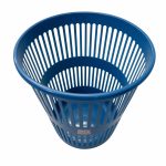Otro lado del empaque de Papelera Plástica Calada Azul Alfa Hogar